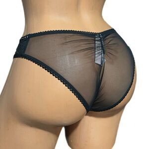 Victorias Secret Dream Angels floral Lace & Sheer Mesh Cheekini panty black S